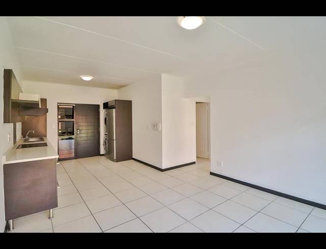 2 BEDROOM PROPERTY TO RENT IN MODDERFONTEIN